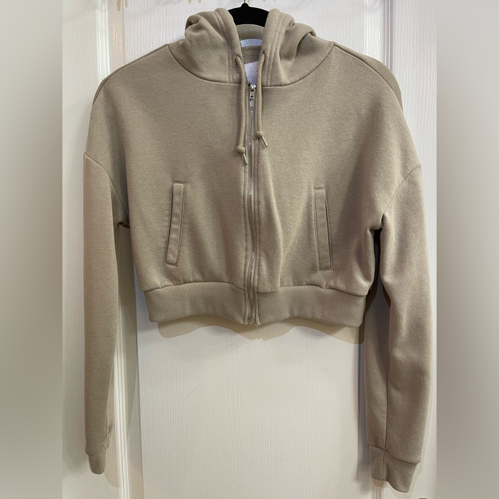 Cropped Zip Up Hoodie Cream Color